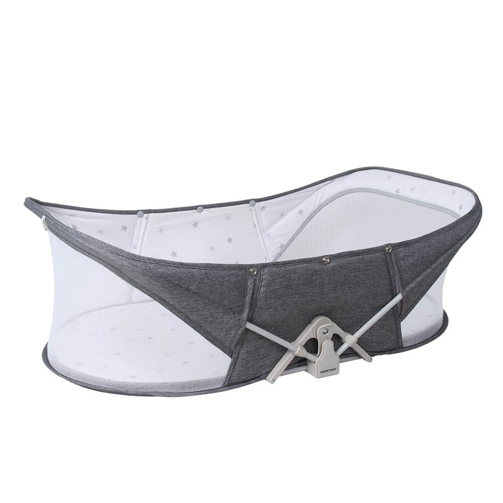 Travel bassinet clearance with mosquito net